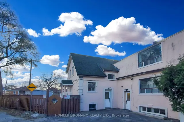 Additional image 40 of 66 Mahoney Ave