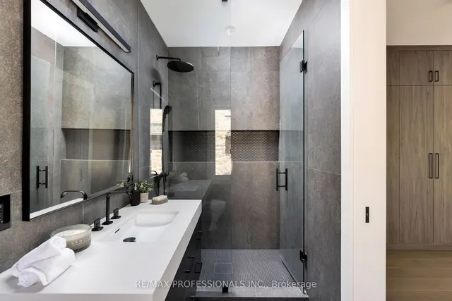 Additional image 28 of 15 Edenbrook Hill