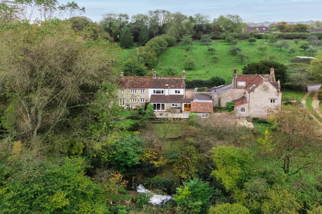 Additional image 23 of Beech Cottage, Lower Street, Pilton