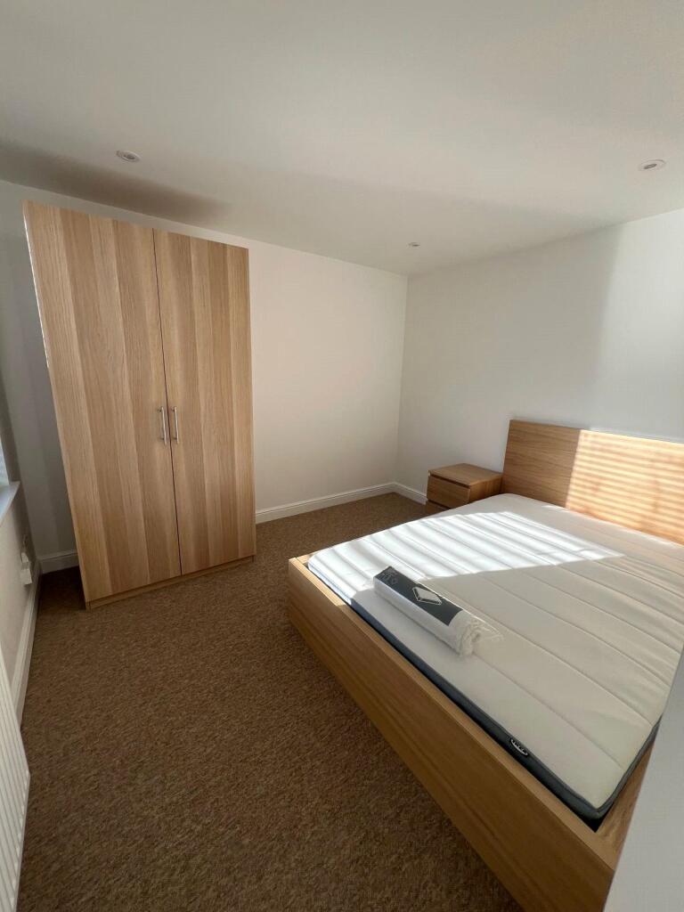 Additional image 4 of Twerton