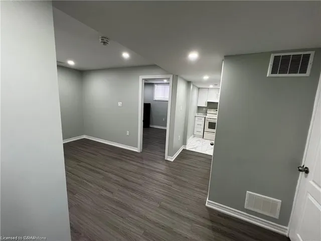 Additional image 27 of 34 Appalachian Cres