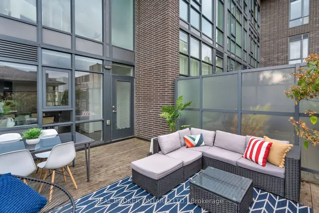 Additional image 14 of 41 Ossington Ave Unit TH1