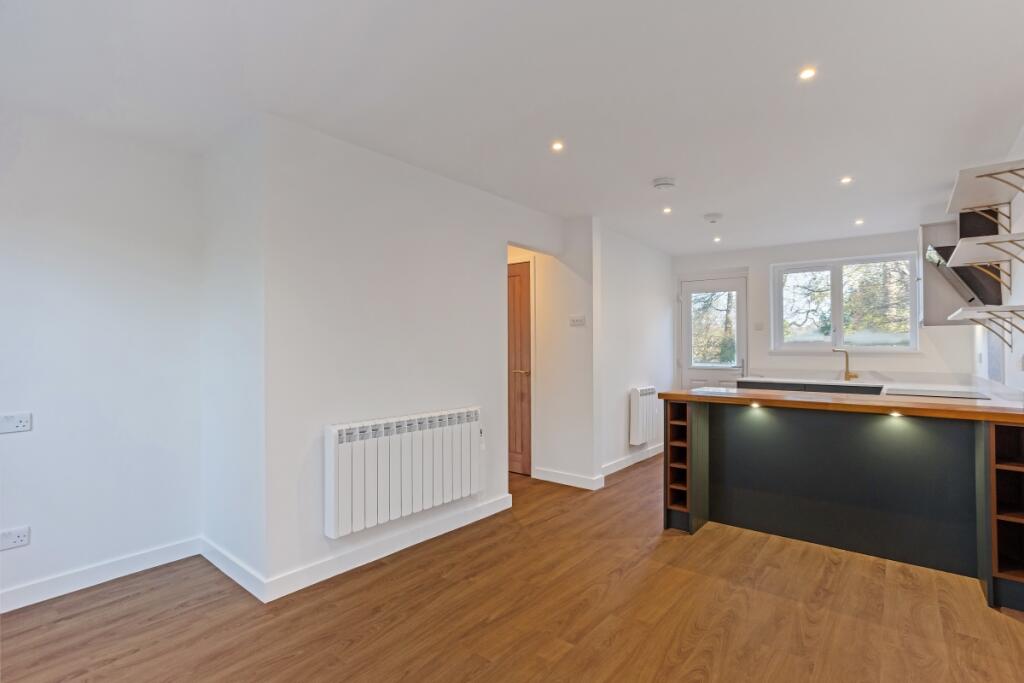 Additional image 9 of Middle Stoke Bath BA2