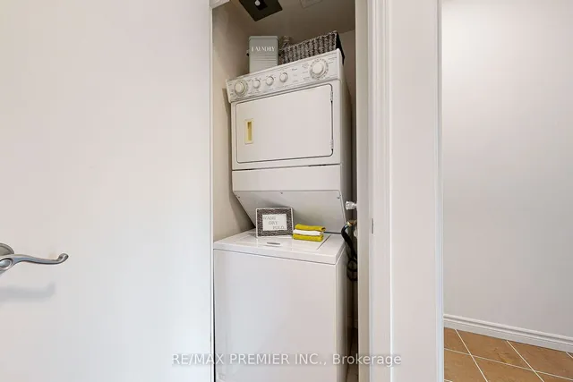 Additional image 24 of 60 Byng Ave Unit 1002