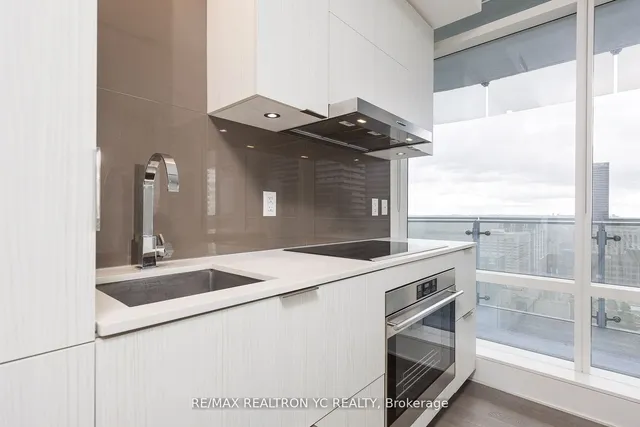 Additional image 5 of 1 Bloor St Unit 2804