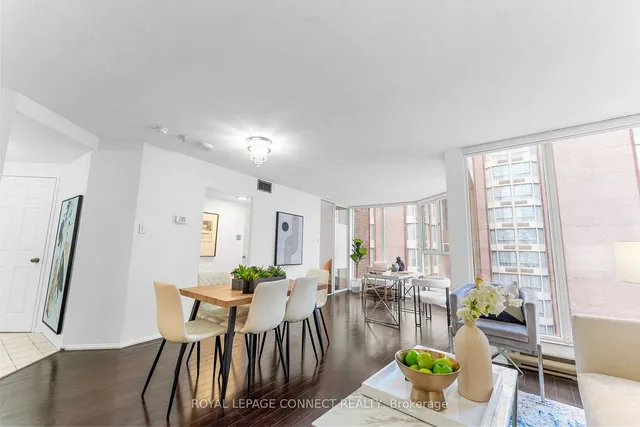 Additional image 14 of 55 Centre Ave Unit 1402