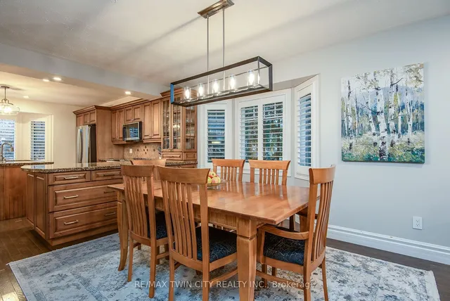 Additional image 9 of 33 Woodview Cres
