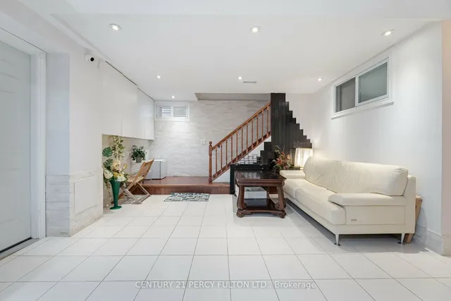 Additional image 24 of 206 Finch Ave