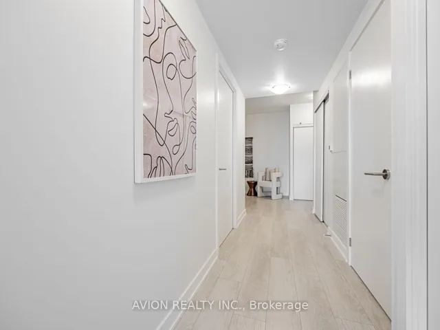 Additional image 20 of 47 Mutual St Unit 505