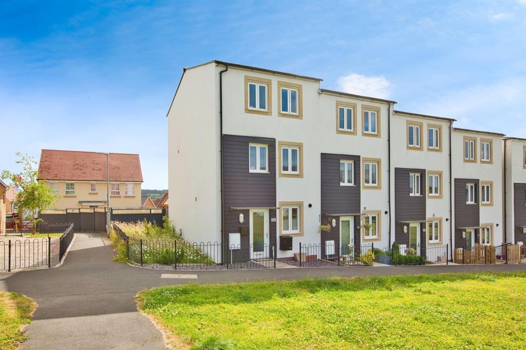 Additional image 18 of Shackleton Road, Yeovil