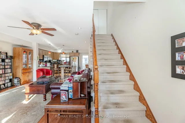 Additional image 20 of 3062 Lake Shore Blvd Unit 7