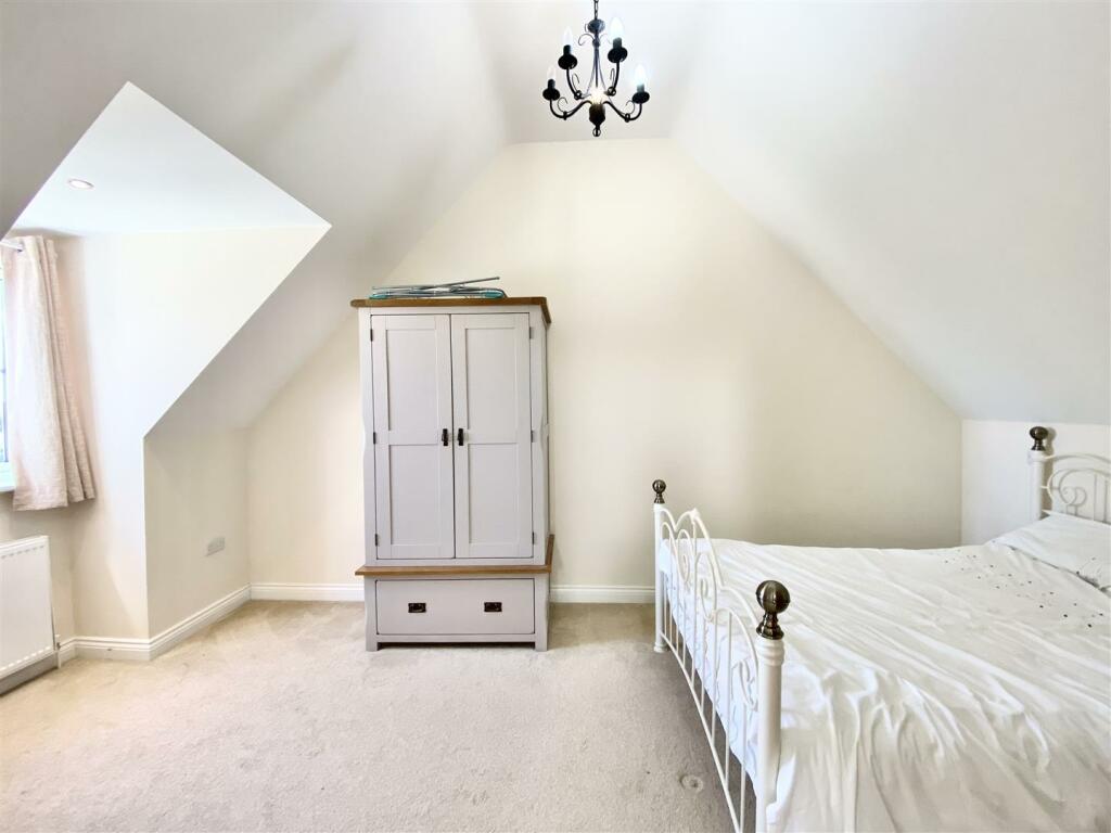 Additional image 11 of Millbatch Close, Meare, Glastonbury