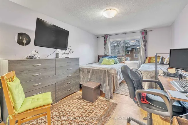 Additional image 18 of 111 Robert Hicks Dr