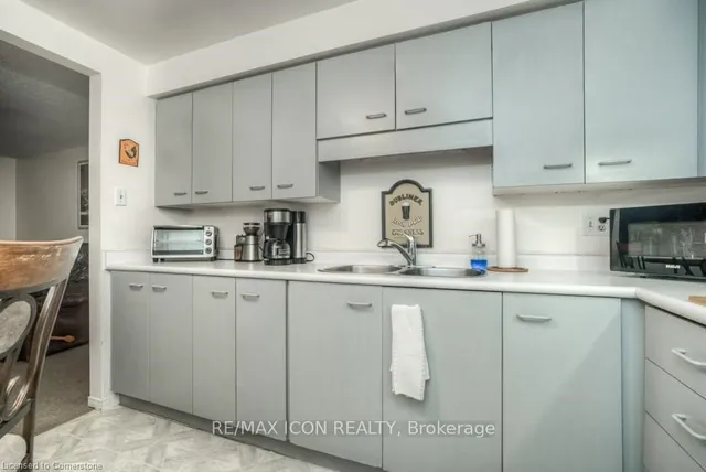 Additional image 12 of 565 Greenfield Ave Unit 601