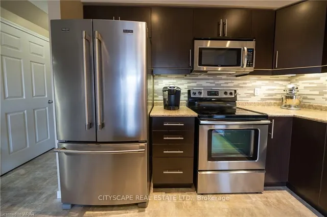 Additional image 9 of 493 Beaumont Cres