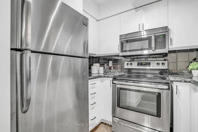 Additional image 17 of 231 Fort York Blvd Unit 1701
