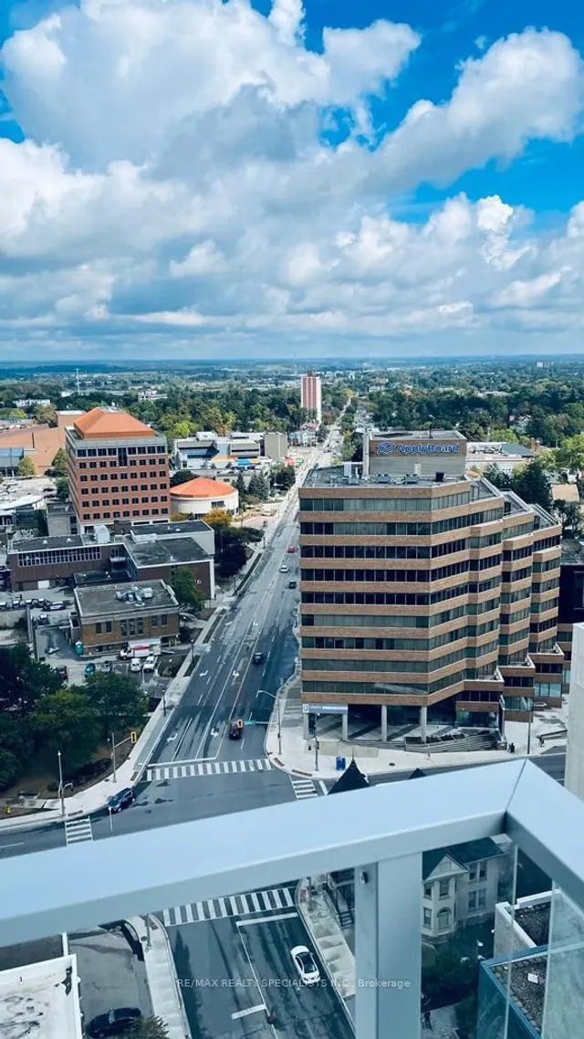 Additional image 13 of 60 Frederick St Unit 2002