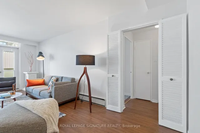 Additional image 14 of 581 Avenue Rd Unit 1104