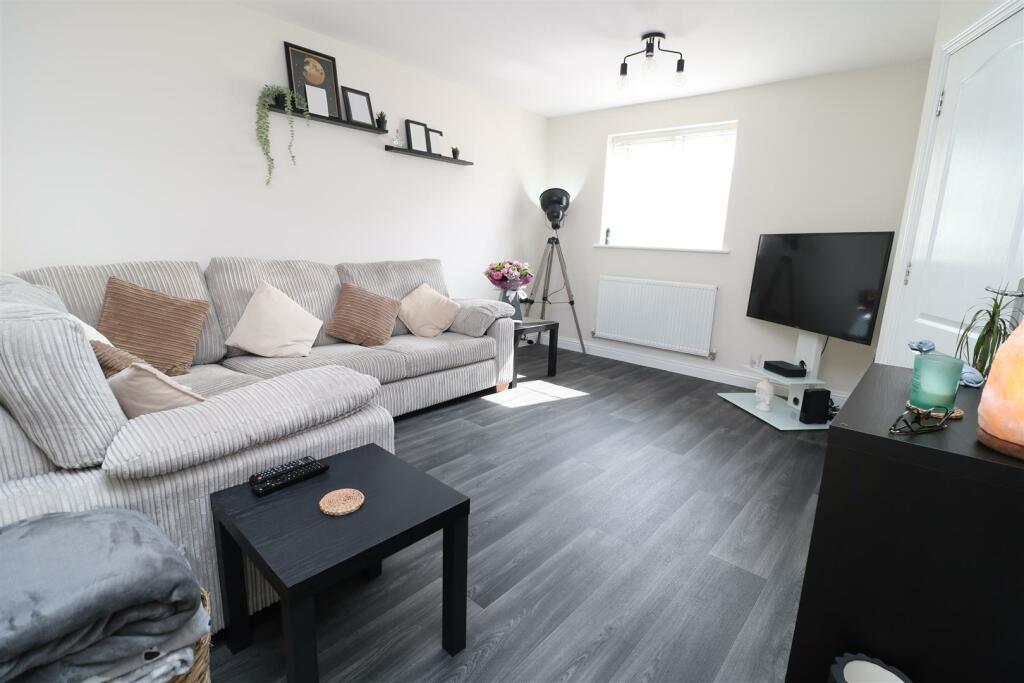 Additional image 18 of Hutton Close, Paxcroft Mead