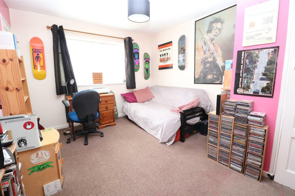 Additional image 11 of Oldfield Park, Westbury