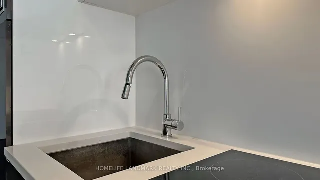 Additional image 17 of 21 Lawren Harris Sq Unit 301