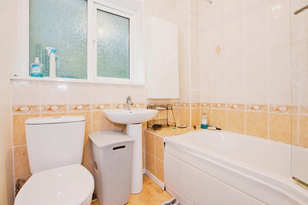 Additional image 7 of Plantagenet Chase, Yeovil