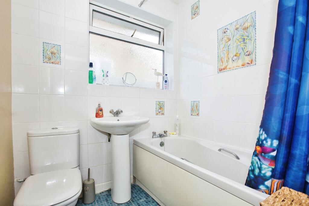 Additional image 8 of Willow Road, Yeovil