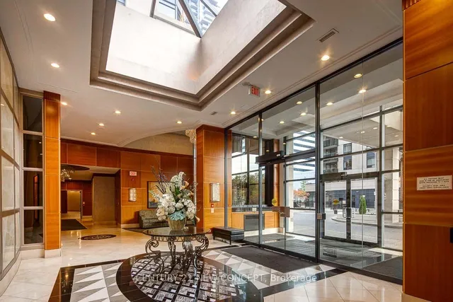 Additional image 11 of 155 beecroft Rd Unit 1112