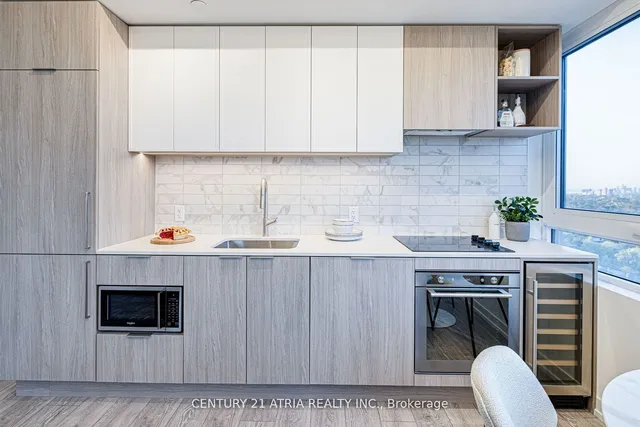 Additional image 5 of 2020 Bathurst St Unit 1806