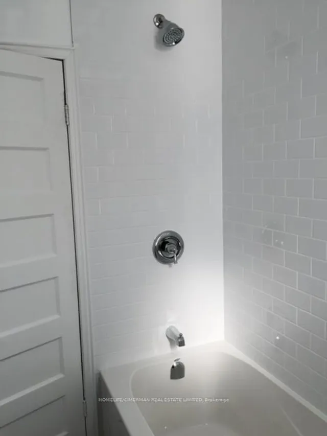 Additional image 21 of 228 Westmoreland Ave