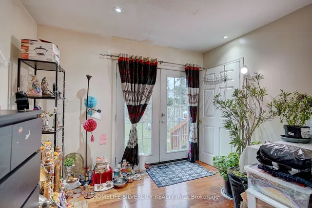 Additional image 8 of 161 August Ave