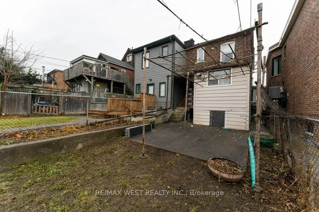 Additional image 36 of 26 Greenlaw Ave