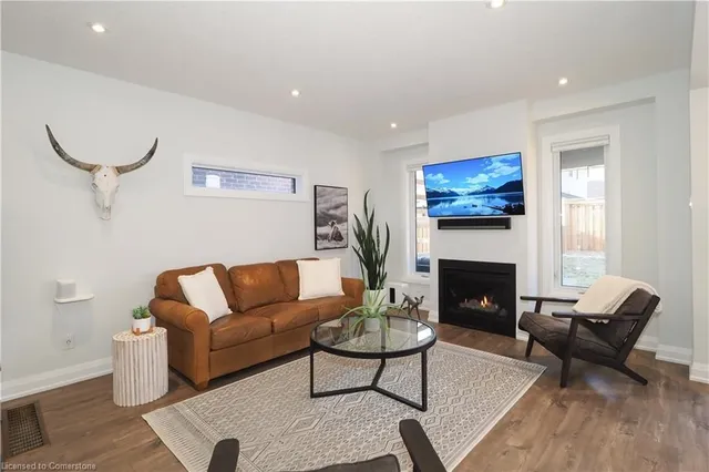 Additional image 7 of 258 Sedgewood St