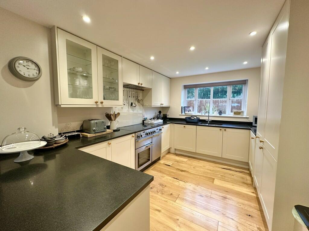 Additional image 4 of BA22