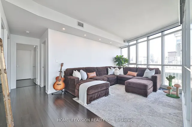 Additional image 20 of 21 Iceboat Terr Unit 4806