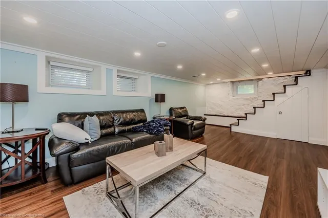 Additional image 35 of 7 Richmond Ave