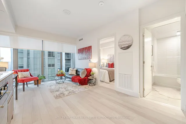 Additional image 7 of 8 Cumberland St Unit 2201