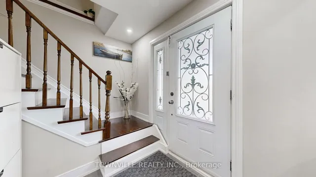 Additional image 14 of 24 Avening Dr