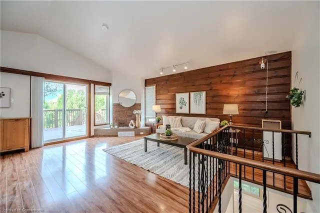 Additional image 9 of 58 Fifth Ave