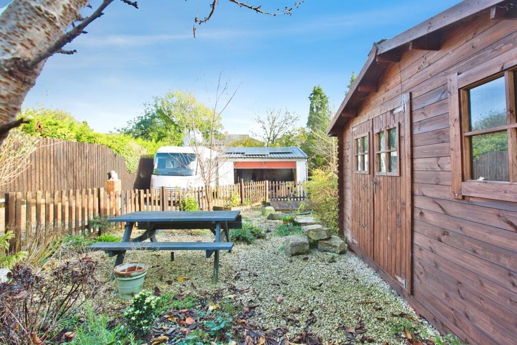 Additional image 18 of Grove Avenue, Yeovil