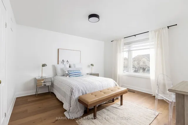 Additional image 32 of 121 Perry Cres