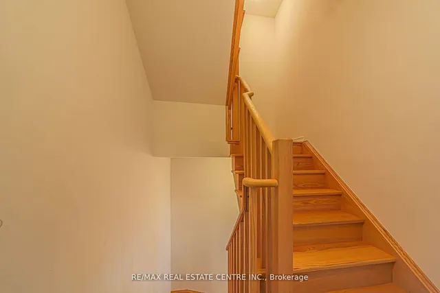 Additional image 10 of 20 Woodstream Dr Unit 8