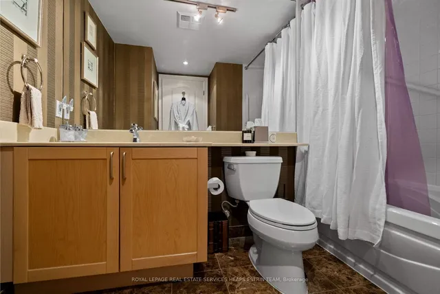 Additional image 14 of 2 Alexandra Blvd Unit 404