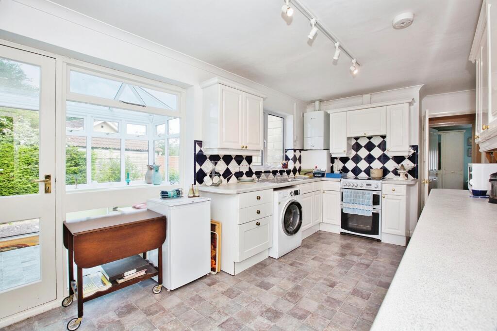 Additional image 6 of The Cedars, Shepton Mallet, BA4