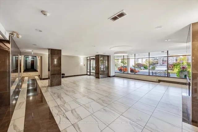 Additional image 15 of 130 Neptune Dr Unit 607