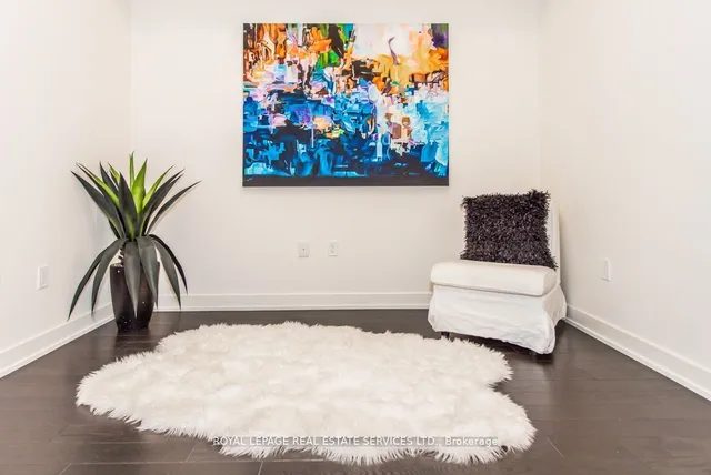 Additional image 5 of 330 Richmond St Unit 2116