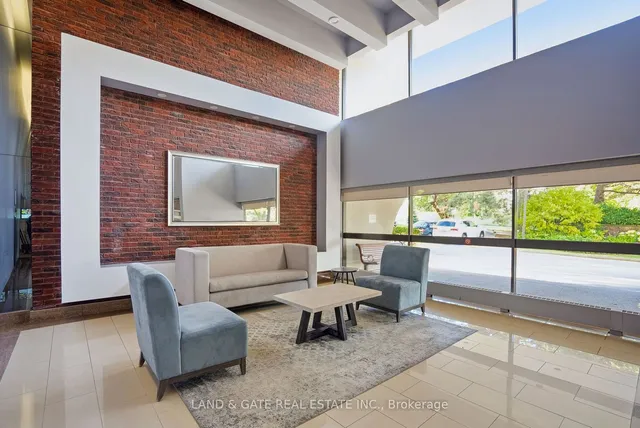 Additional image 4 of 260 Seneca Hill Dr Unit 702