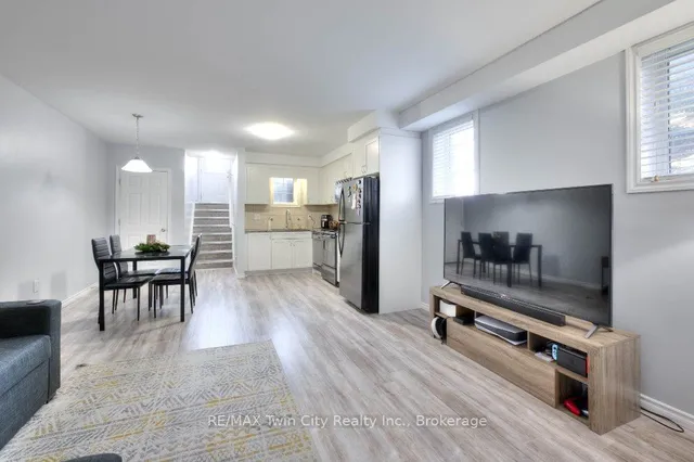 Additional image 10 of 931 Glasgow St Unit 36A