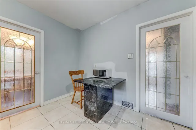 Additional image 21 of 64 Chandler Dr