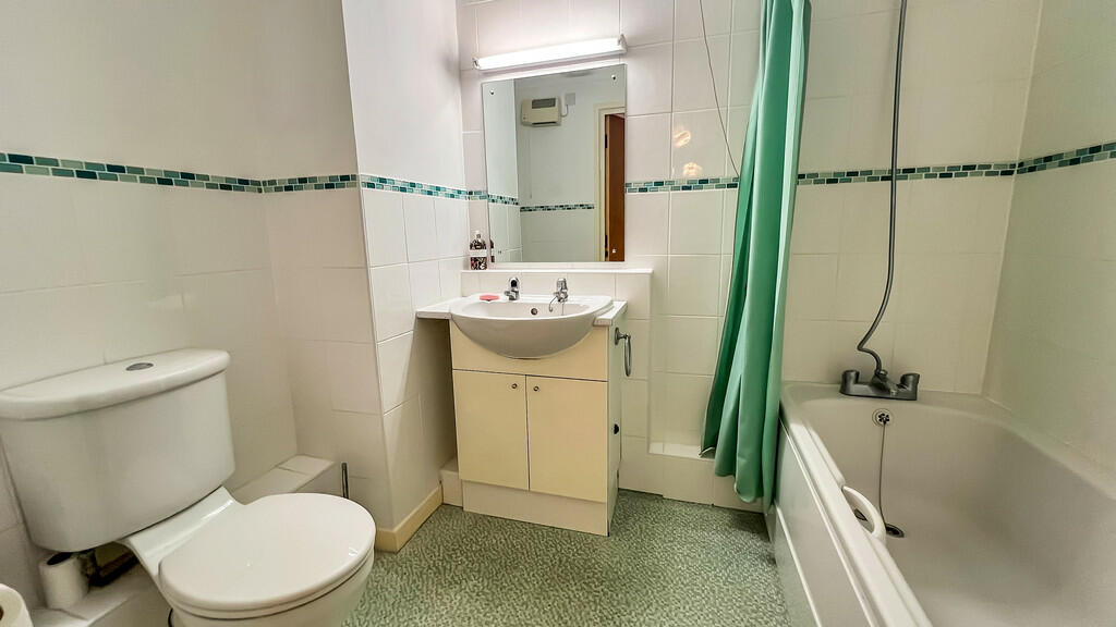 Additional image 8 of Chatham Court, Warminster